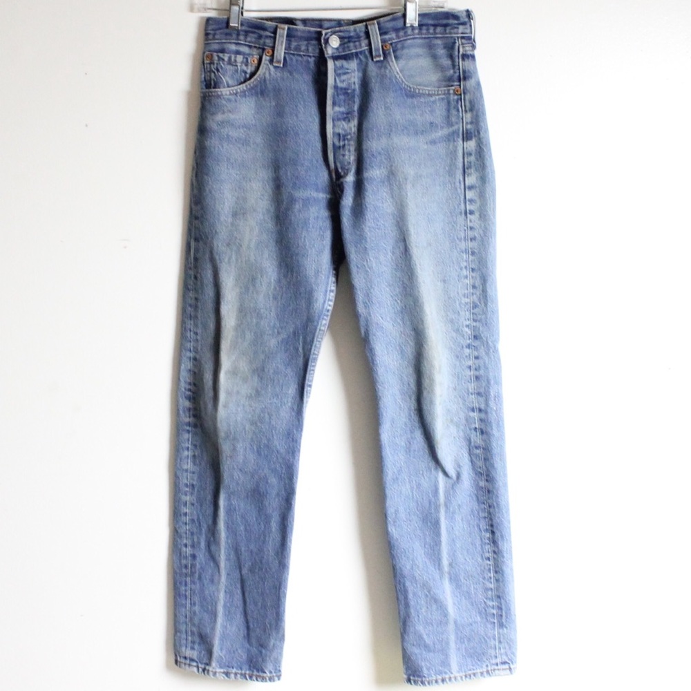 Vintage Levi 501’s High Waisted Jeans